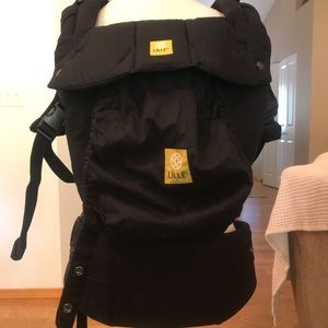 LILLEbaby Original 6 in 1 carrier